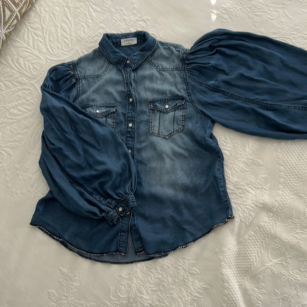 Zenana Denim Shirt with frayed hem and puff sleeves